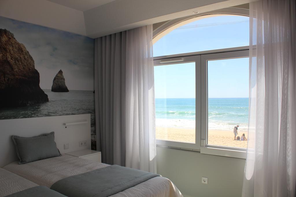 Golden Beach Guest House & Rooftop Bar فارو المظهر الخارجي الصورة