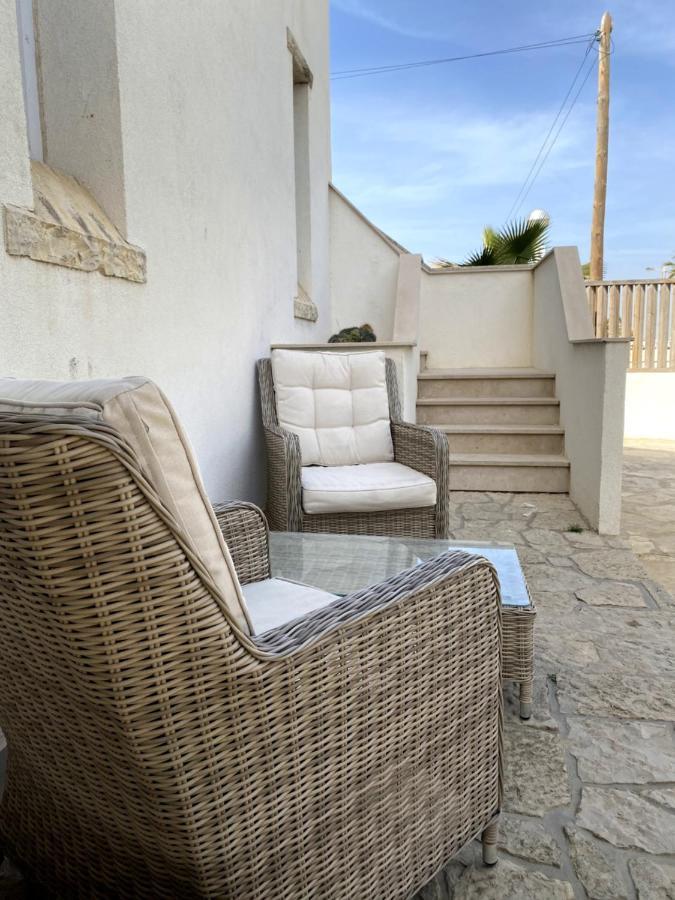 Golden Beach Guest House & Rooftop Bar فارو المظهر الخارجي الصورة