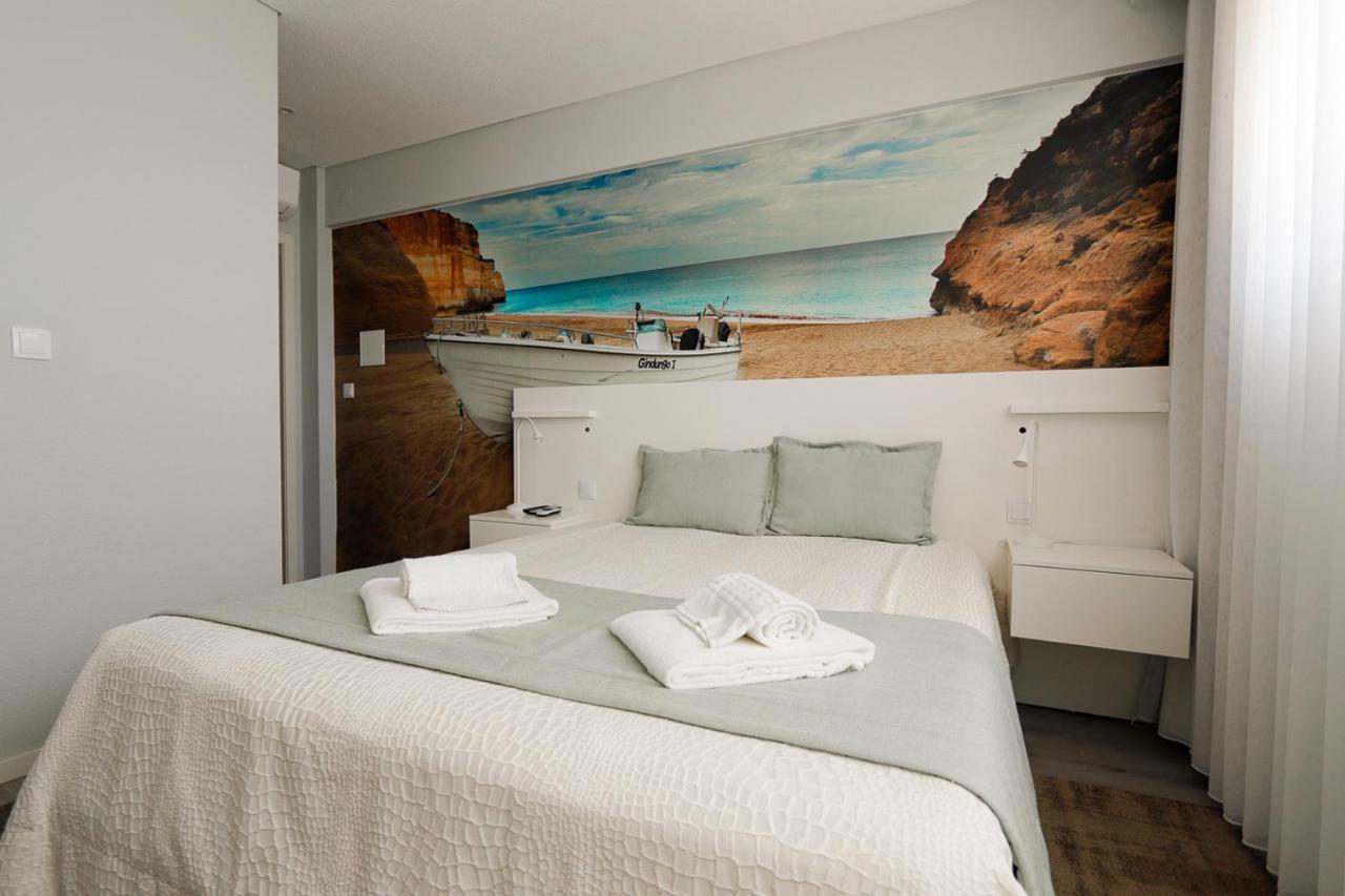 Golden Beach Guest House & Rooftop Bar فارو المظهر الخارجي الصورة